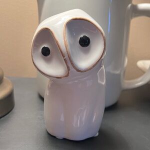 Vintage Ceramic Owl Figurine - White